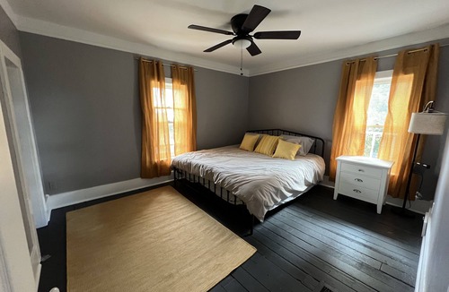 Snover House | Recently Remodeled Cozy Farmhouse located in Marlette