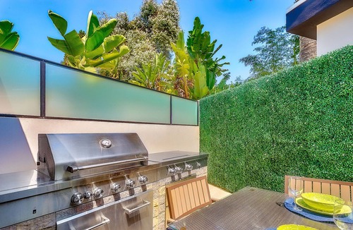 Point Loma House | Recently Remodeled Dog-Friendly Home with Private Heated Pool & Fireplace