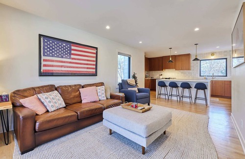 Westwood Hills House | Recently remodeled Kansas City home 2 miles to Country Club Plaza-World Cup 2026