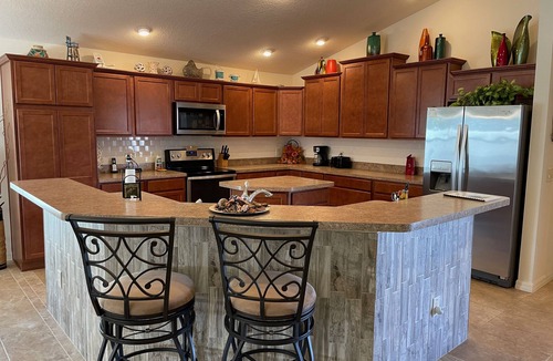 Candler House | Recently Updated 3 Bdrm Villa, Free WiFi, 4 person Golf Cart Included