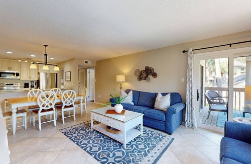 Palmetto Dunes Villa | Recently updated, steps to the beach and The Dunes House Restaurant!