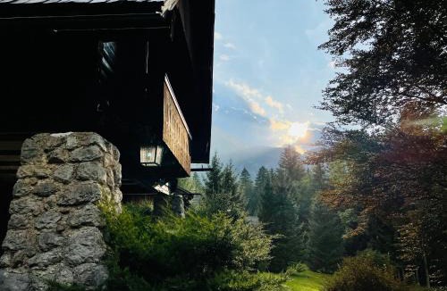 Ukanc Ski Chalet | Red Beech Cabin - An Alpine Cabin near Lake Bohinj