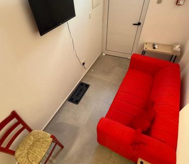 Larnaca City Centre Apartment | RED Cabin-Larnaca Centrum