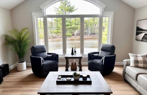 Rexton House | Red Canoe Retreat