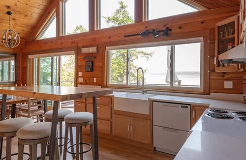 Sidney House | Red Cedar Haven in Sidney