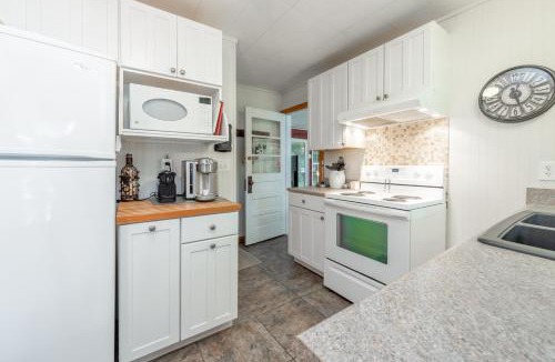 Thayerville House | Red Cottage