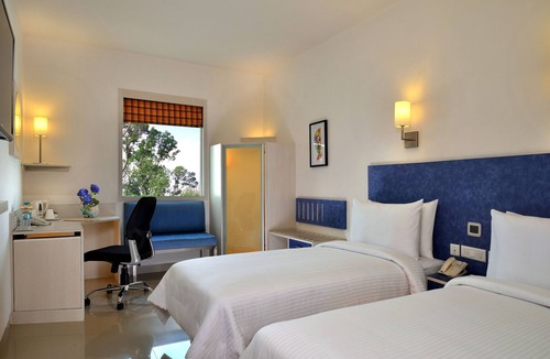Bhiwadi Hotel | Red Fox by Lemon Tree Hotels, Bhiwadi