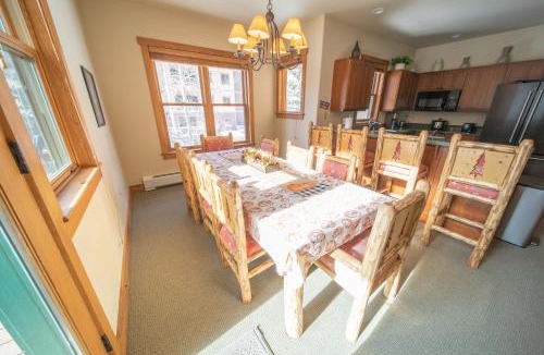 Keystone House | Red Hawk Townhomes 2342 by SummitCove Lodging in Colorado