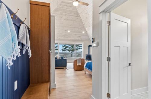Garrison Apartment | Red House #5C