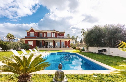 Sa Torre House | Red House Rooms