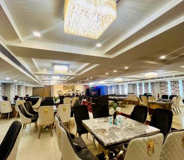 Hisar Hotel | Red Leaf Hisar