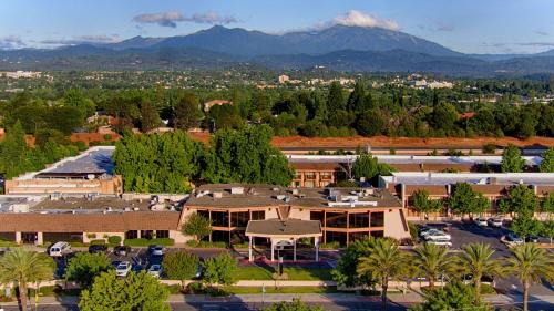 Redding Hotel | Red Lion Hotel Redding