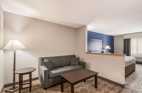 Sequim Hotel | Red Lion Inn & Suites Sequim