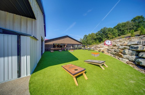 Adrian Furnace Apartment | 'red NY Central,' Converted Railcar in Dubois!