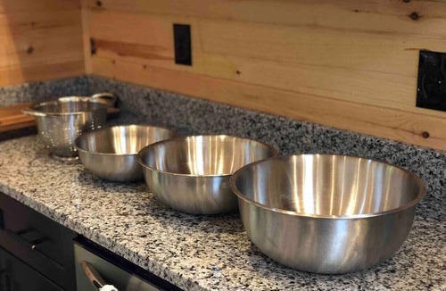 Campton Cabin | Red River Gorge Broken Horse Luxury Hot tub Wi-Fi