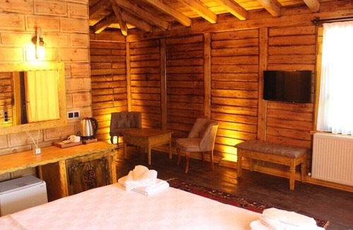 Avanos Ski Chalet | RED RIVER LUXURY SUITES
