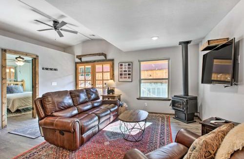 Red River House | Red River Summer Cabin w/Fire Pit & Mtn Views