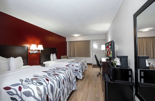 Troy Hotel | Red Roof Inn Detroit - Troy