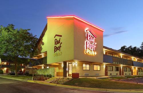 Hanover Hotel | Red Roof Inn PLUS+ Baltimore - Washington DC/BWI South