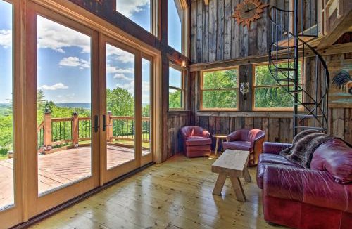 Putney Apartment | 'Red Sweetheart Barn Studio' w/Mtn & River Views!