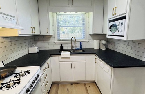 Augusta House | Redbud: Waterfront, Augusta Canal, 3BR, king bed