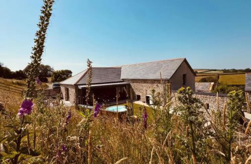Sticklepath House | Reddaway Threshing Barn