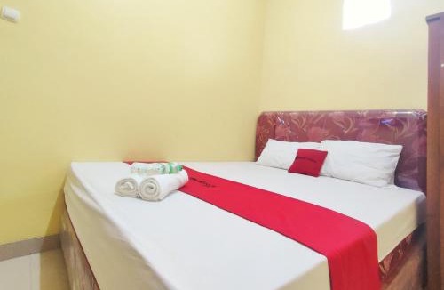 Semarang Hotel | RedDoorz Near Exit Toll Banyumanik Semarang