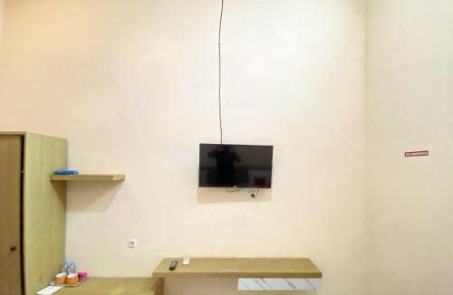 Lumajang Hotel | RedDoorz Syariah at Jatiroto Lumajang