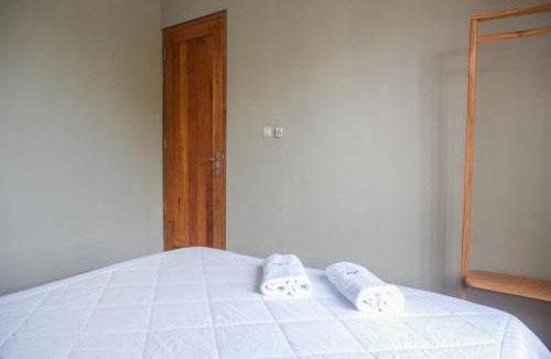 Cianjur Hotel | RedDoorz Syariah near Tugu Pandanwangi Cianjur