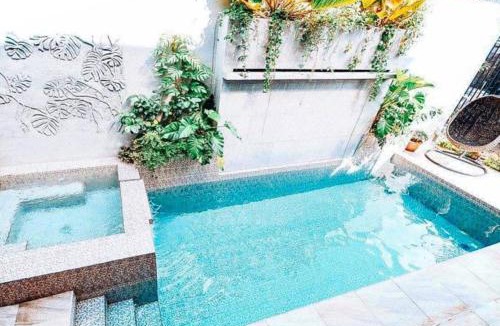 Molave Hotel | RedDoorz @ Vine Molave