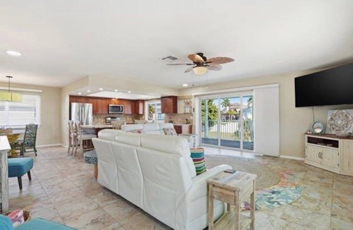 Laguna Shores House | Redfish Retreat - South End Pool Home
