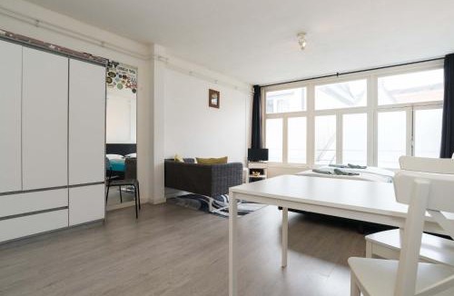 Red Light District Apartment | RedLight District Private Smokers Friendly Studio