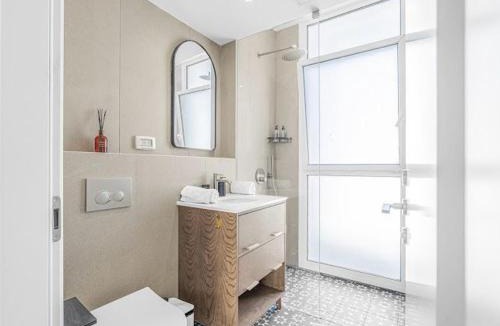 Eilat Apartment | Redsearent suite with pool view 16