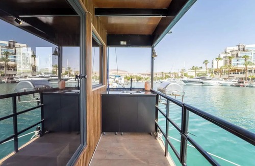 Be'er Ora Boat Rental | RedSeaSuite New Deluxe Duplex Suite Above Water