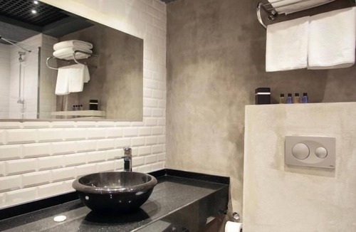 Moda Hotel | Redstone Hotel