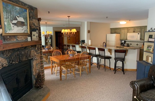 Stratton Mountain Condo | REDUCED RATES FOR MARCH! Ski In - Ski Out Condo in OberTal 'F' Building!