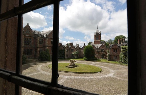 Nantwich House | Redwood Cottage, Nantwich