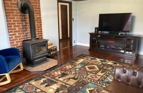 Orick House | Redwood Farmhouse in the Orick Valley