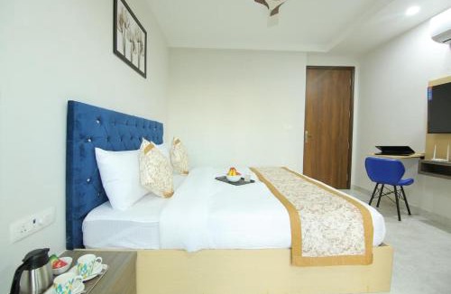 Sector 51 House | Reebah Inn & Suites