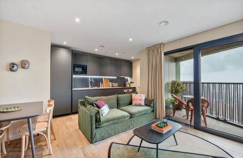 Bromley North Apartment | Reed Avenue Two Bedroom Escape