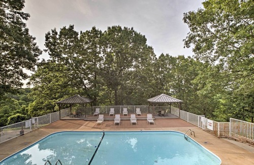 Notch Estates Condo | Reeds Spring Condo Near Silver Dollar City!