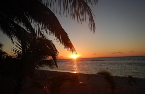 Arorangi Hotel | Reefcomber Sunset Beach