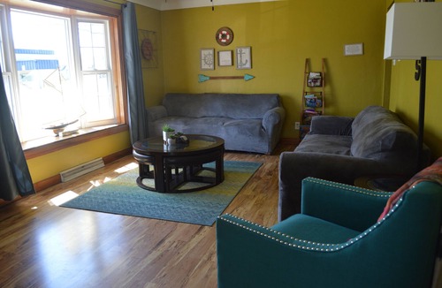 Carlyle House | Reel 'Em Inn