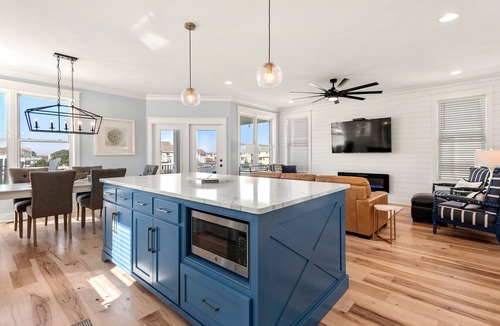 Manteo House | Reel Fun: New Construction in Pirates Cove | 32' Private Boat Slip | Community P
