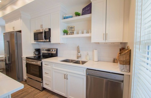 Celina House | Reel Relaxed: 3 Bed/2 Bath Lakeside Cottage w/Hot Tub & Game Room!