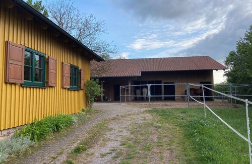 Wartmannsroth House | Reesberghof - idyllically situated horse/holiday farm at the foot of the Rhön.