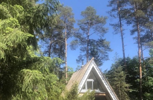 Milmersdorf House | Reetdach Ferienhaus am Lübbesee Sauna Bootsteg neu by Interhome