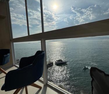 Ponta Leste Apartment | Refúgio da Lagoa azul