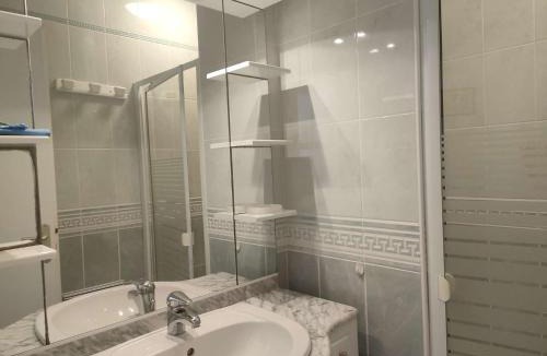 Arzon Villa | Ref 018 2 Maison pour 2 personnes avec grand jardin partagé