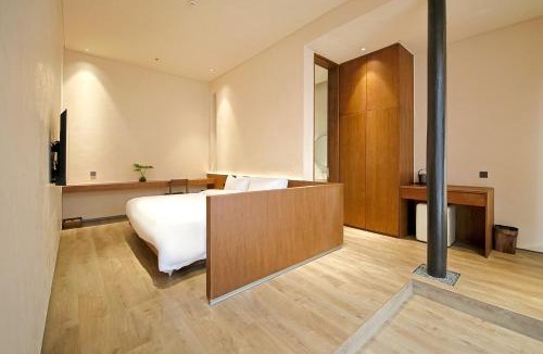 Guangling Qu Hotel | Refactoring Bingouguan Humanities Holiday Hotel (Yangzhou Dongguan Street)
